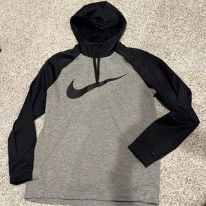 Nike Black and Gray Sweatshirt Athletic Pullover